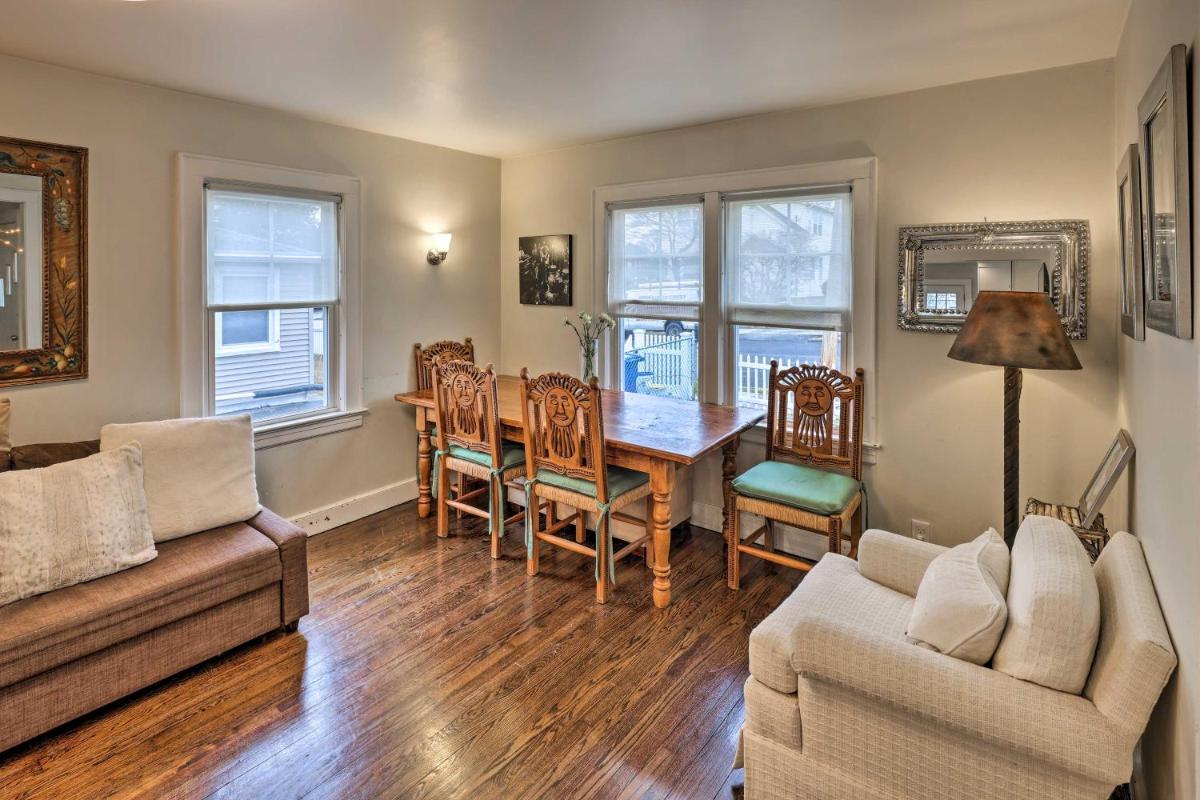 Bridgeport Vacation Rental - Walk to Beach! - Housity