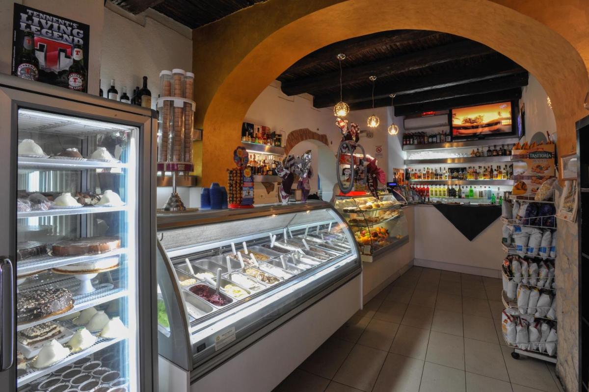 Albergo Del Centro Storico - Housity