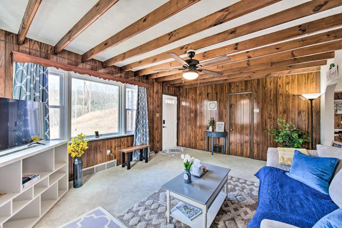 Pet-Friendly Mohnton House Near Golf Course! - Housity