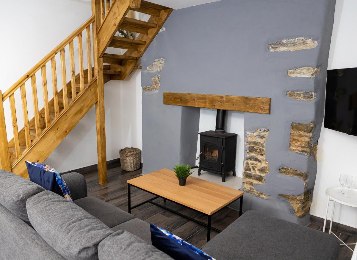 Shannon Castle Holiday Cottages Type C - Housity