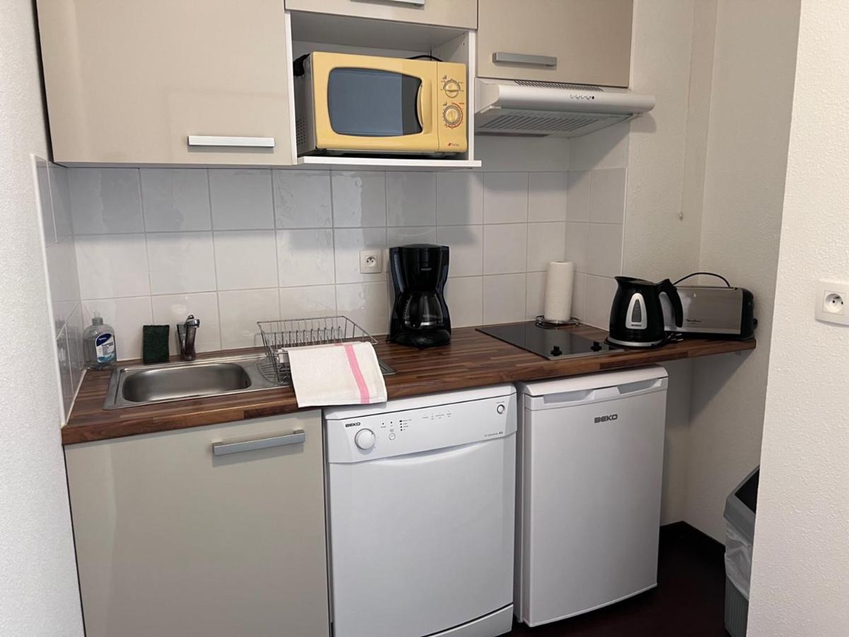 Cuisine ou kitchenette dans l'établissement Les bords de l'Aveyron