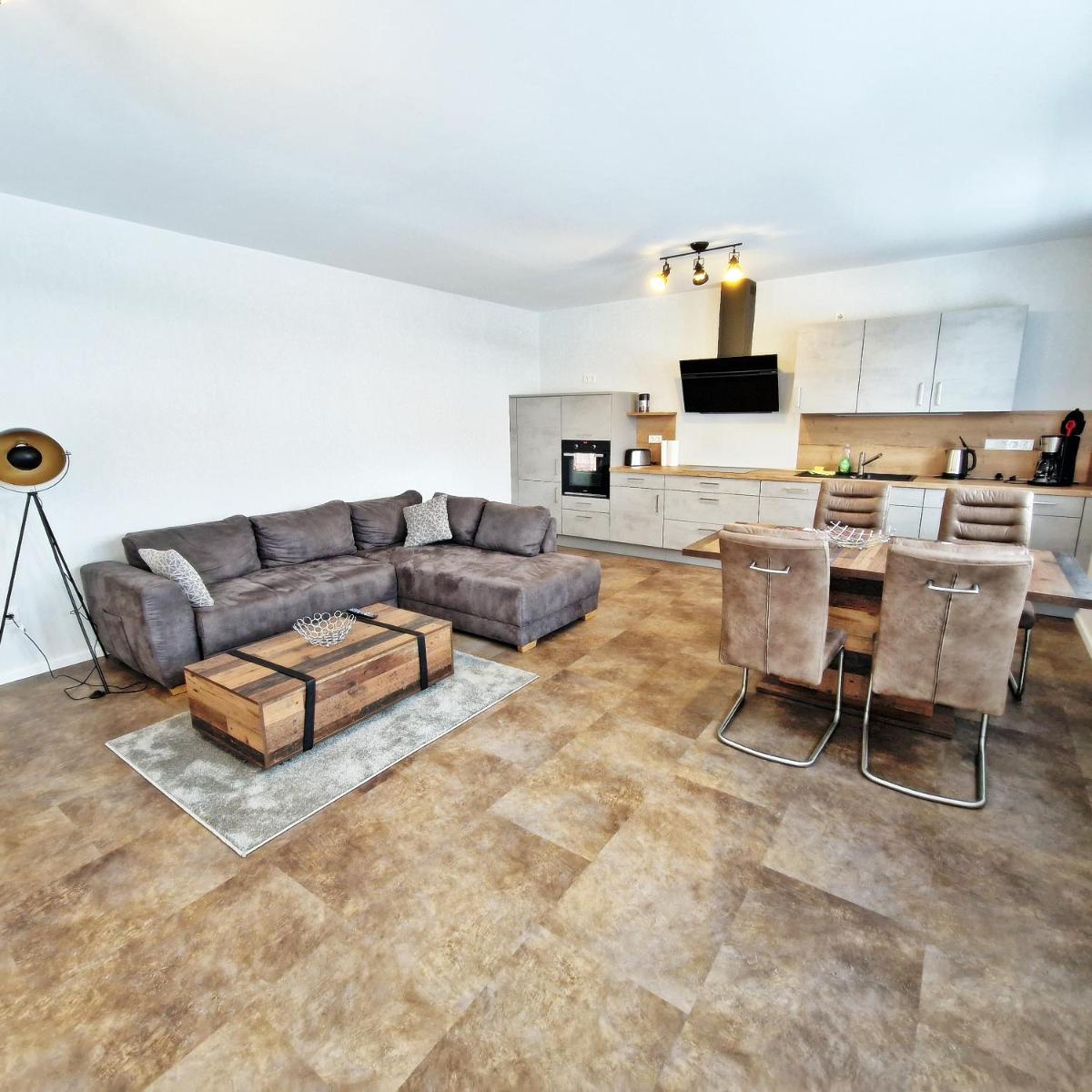 DM Hotes & Apartments - Apartment Rasenweg - Housity