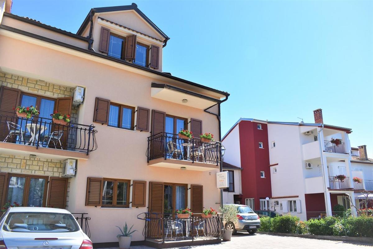 Apartments & Rooms Ivana - Housity