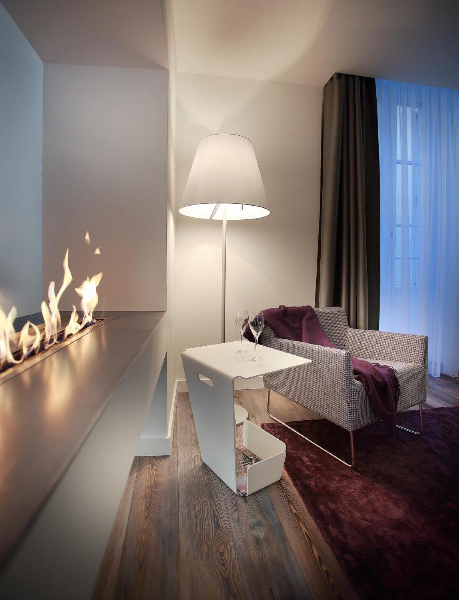 Coin salon dans l'établissement Petit Hôtel Confidentiel