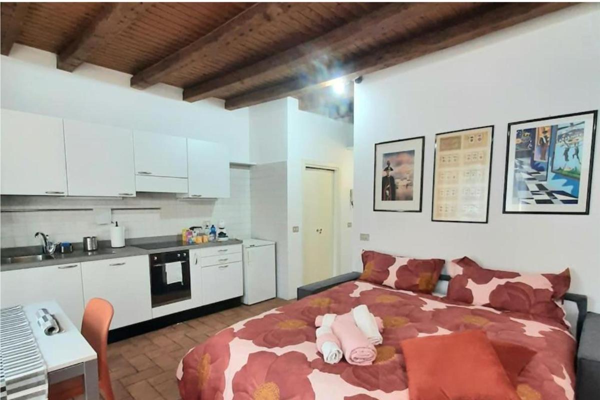 Il Rifugio Sui Navigli con Garage Privato Gratuito Aria Condizionata & WI-FI - Housity