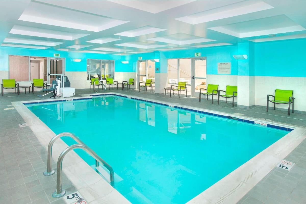 SpringHill Suites Fairfax Fair Oaks - Housity