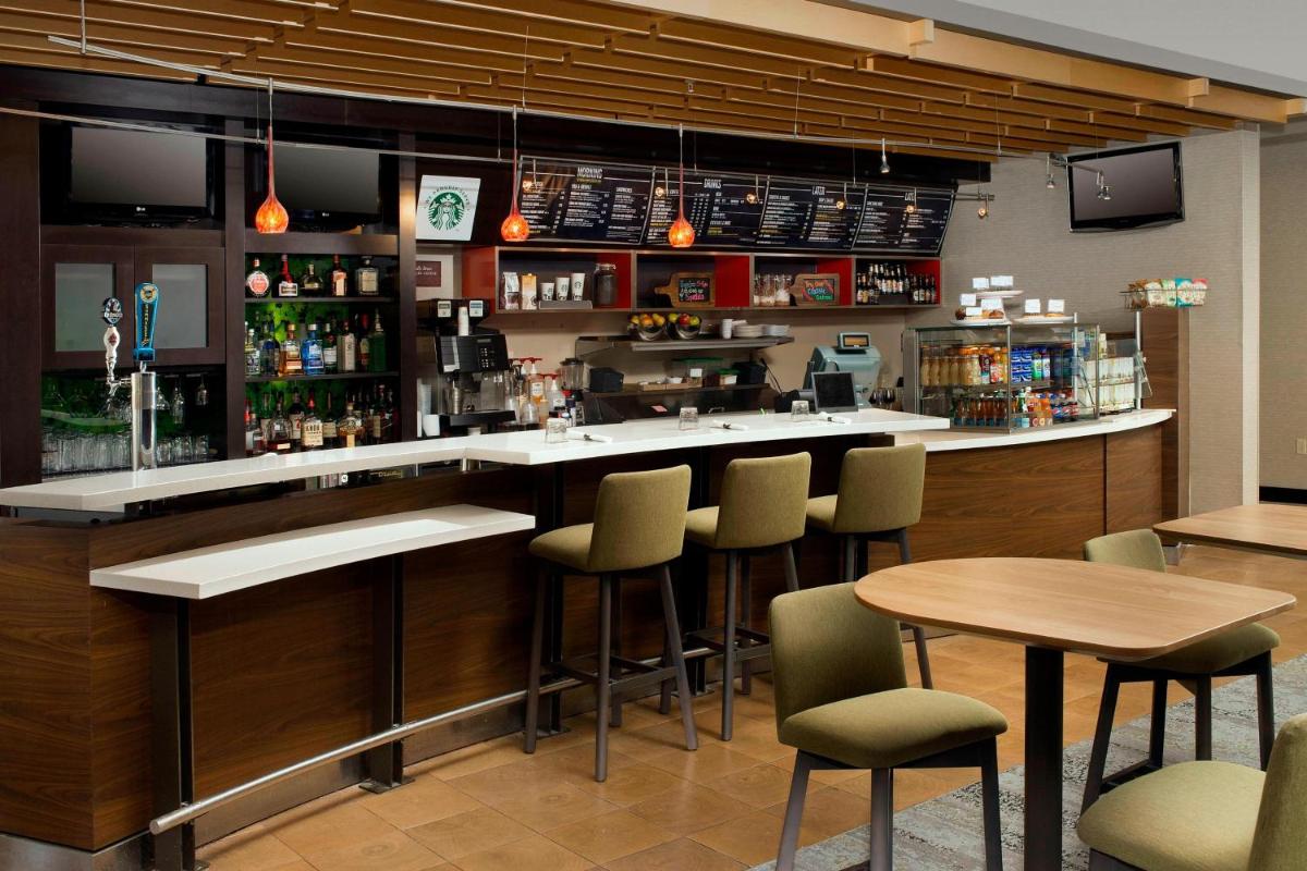 Courtyard by Marriott Wichita Falls - Housity
