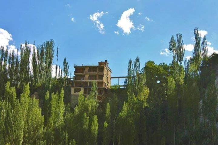 Al Barakaat Hotel - Housity