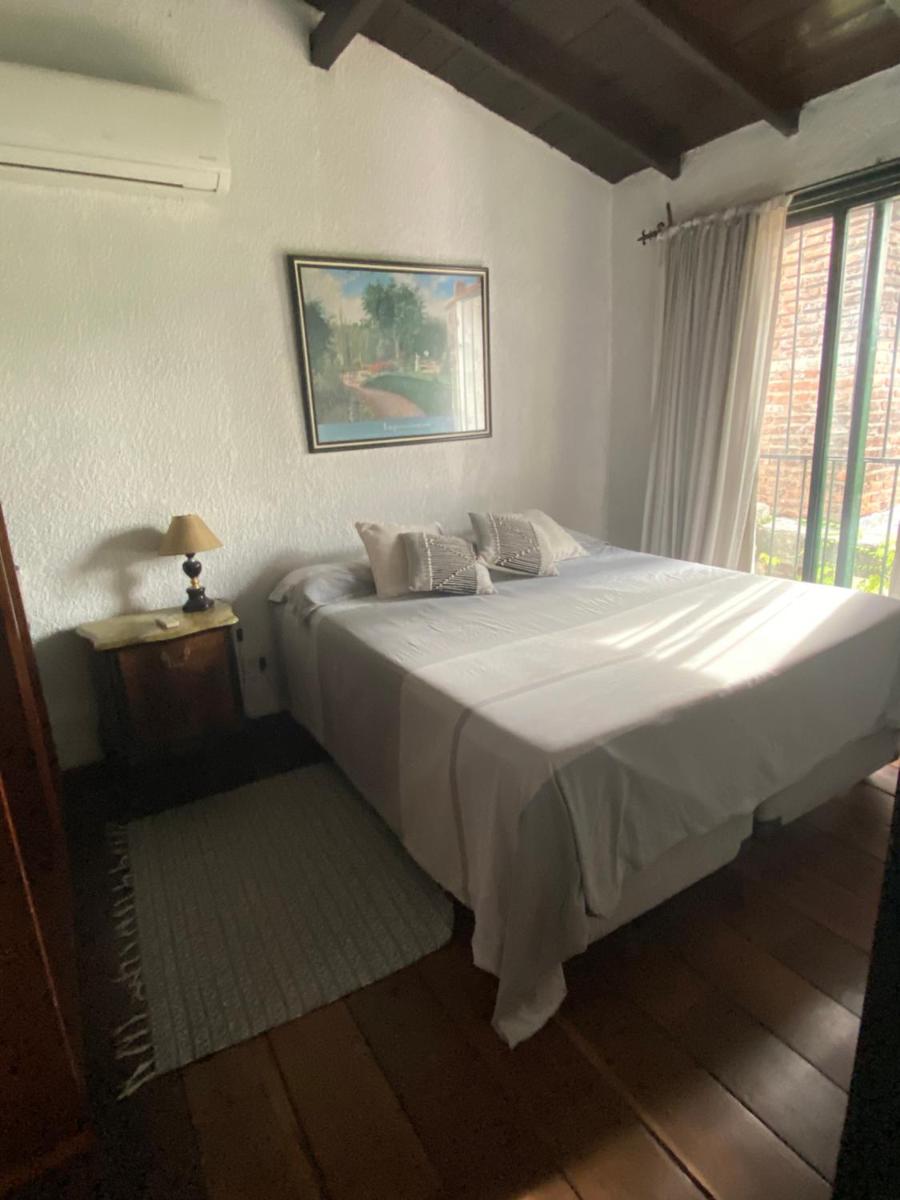 Casa de Huespedes El Trebol de Ezeiza - Housity