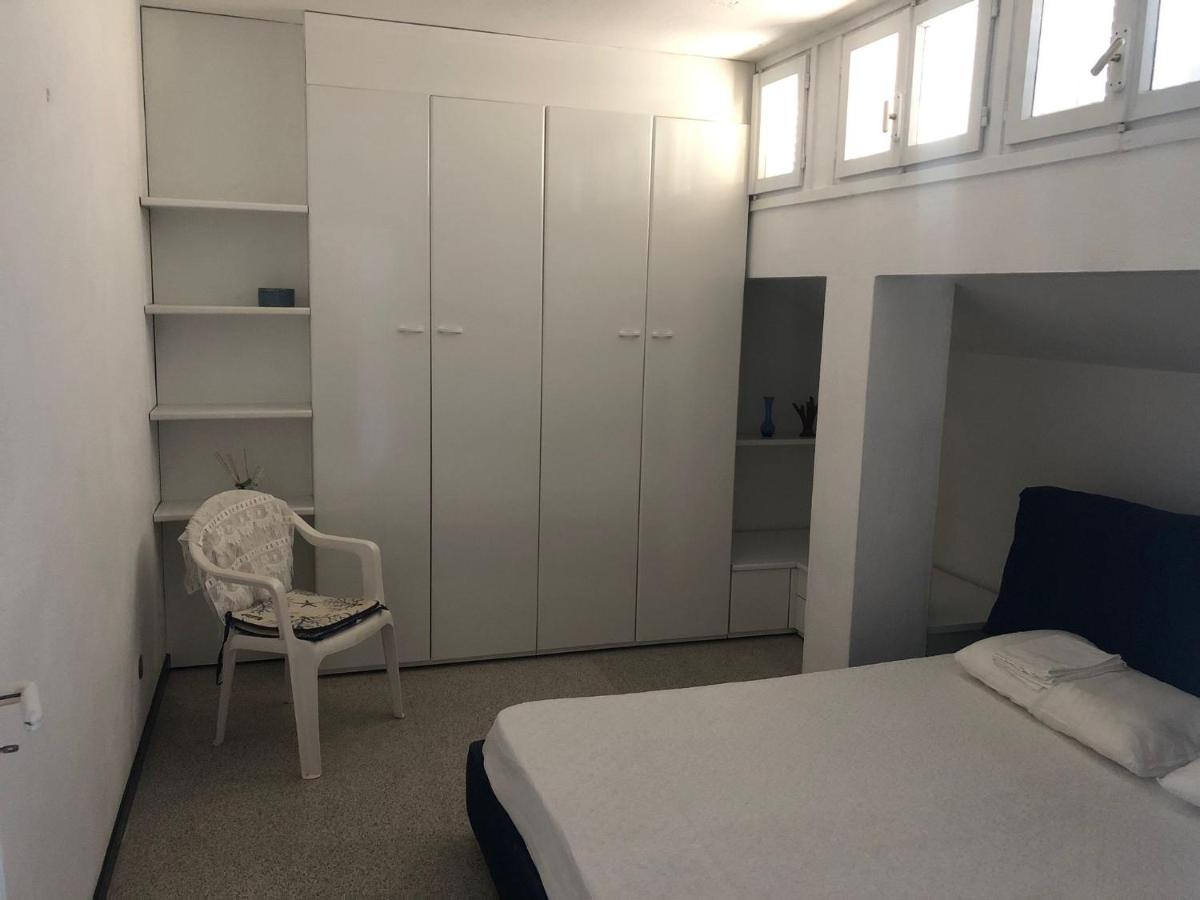 Sestri AR122 Executive Penthouse - Housity