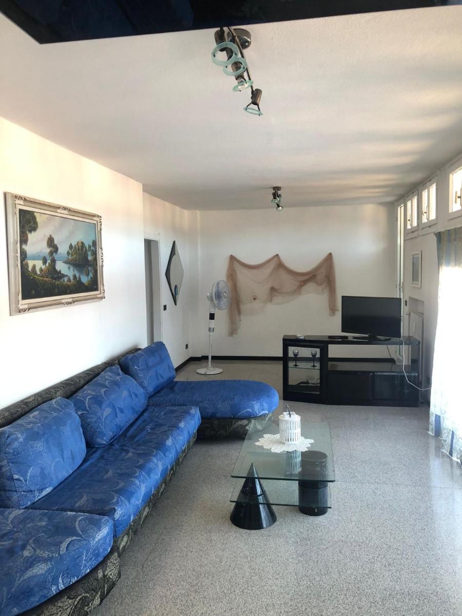 Sestri AR122 Executive Penthouse - Hizvo