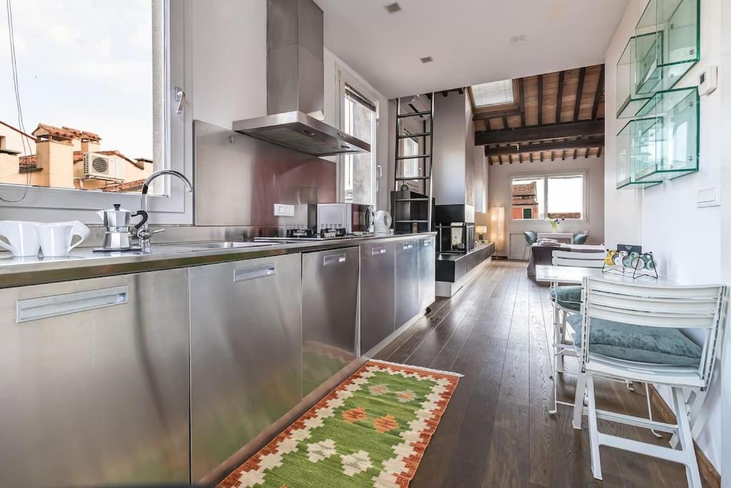 enJoy Home - Mansarda nel cuore di Padova - Housity