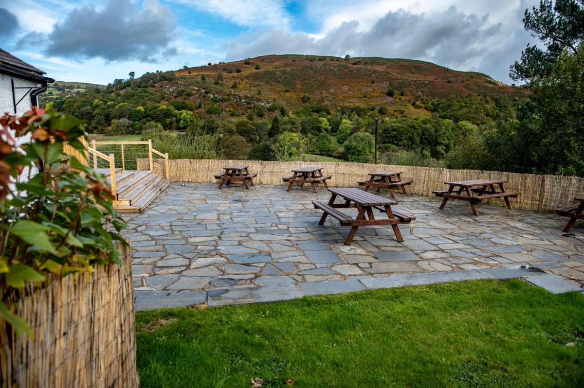 The Berwyn Arms - Housity