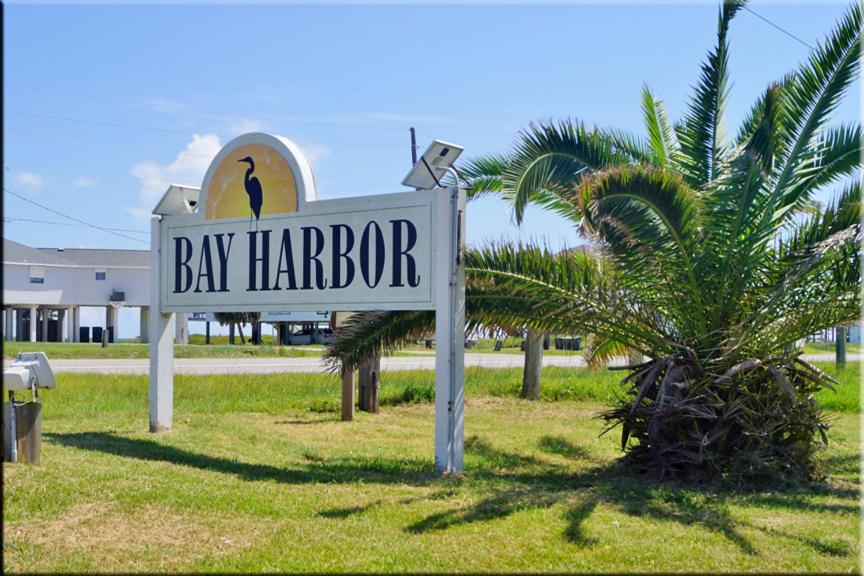 Bishop's Beach - Housity