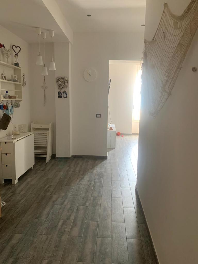 Cirellina - Housity