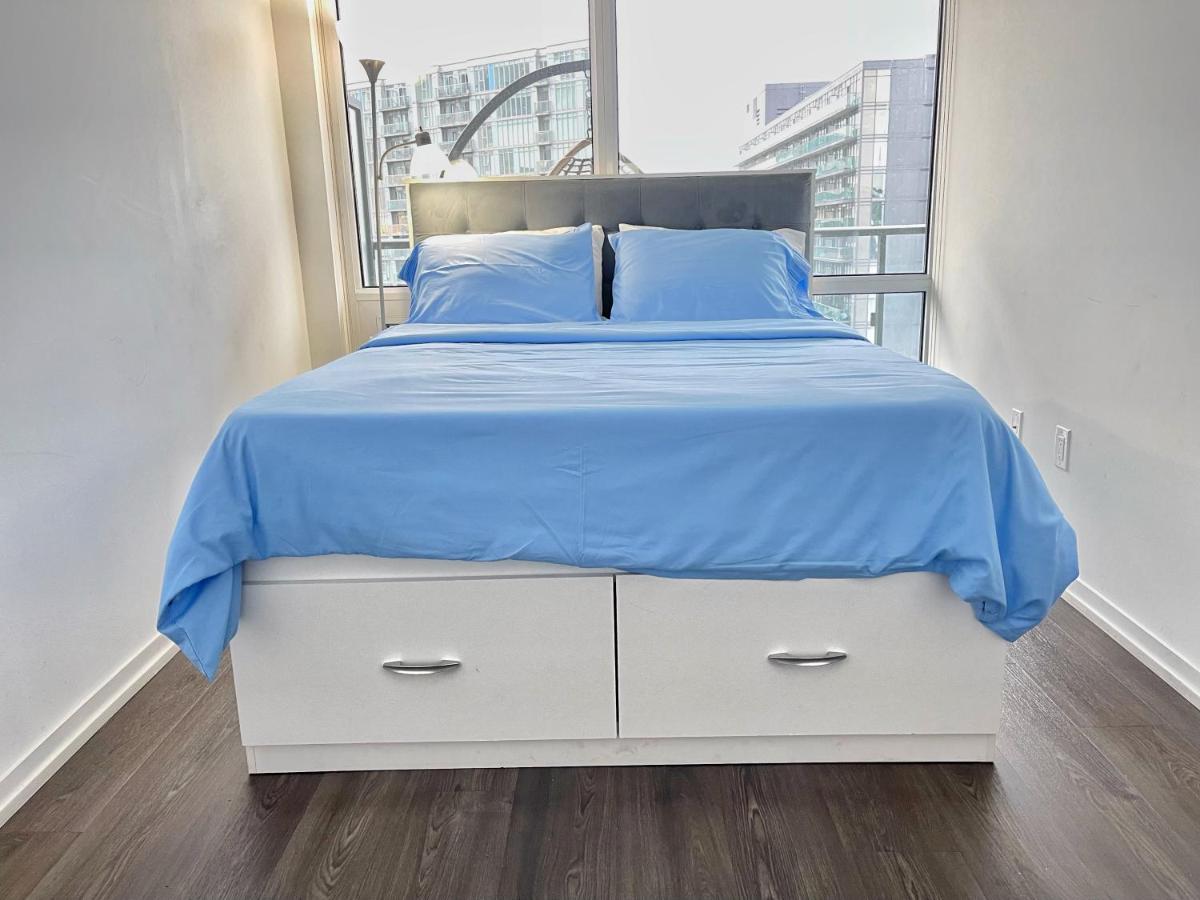 Exquisite Condo in downtown Toronto - Housity