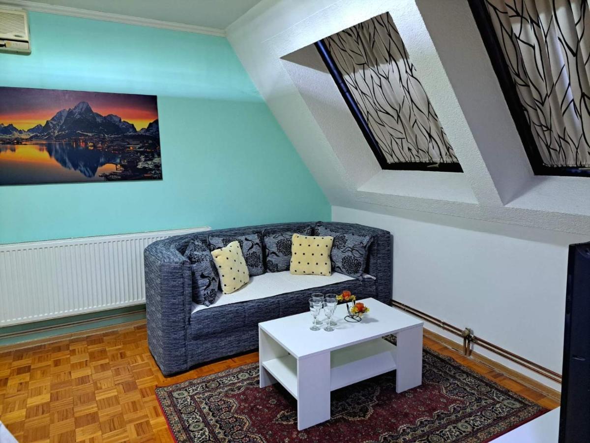 Stupine apartmant sa 2 spavaće sobe - Housity