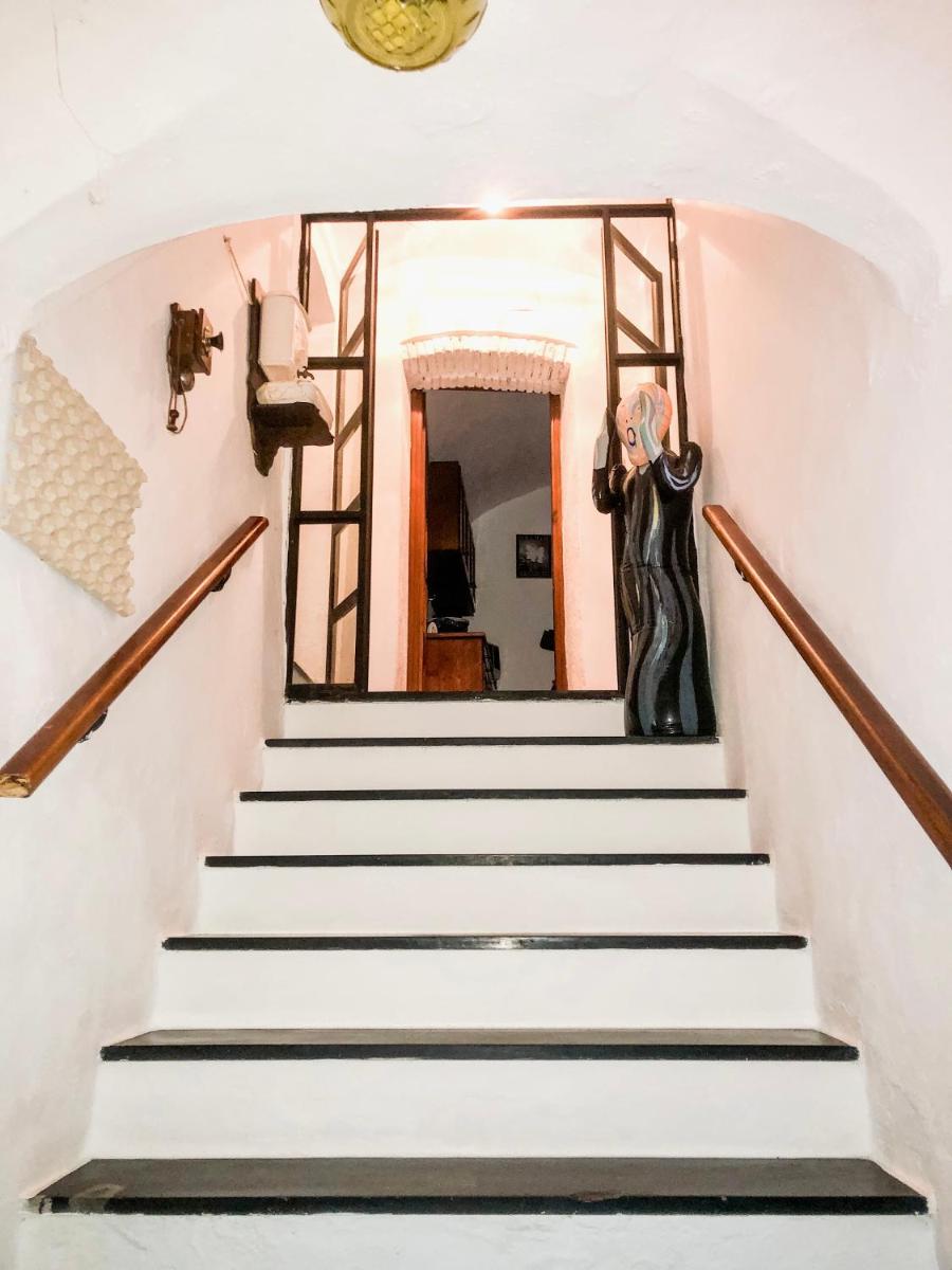 La Casa di Vasco Bussana Vecchia - Housity