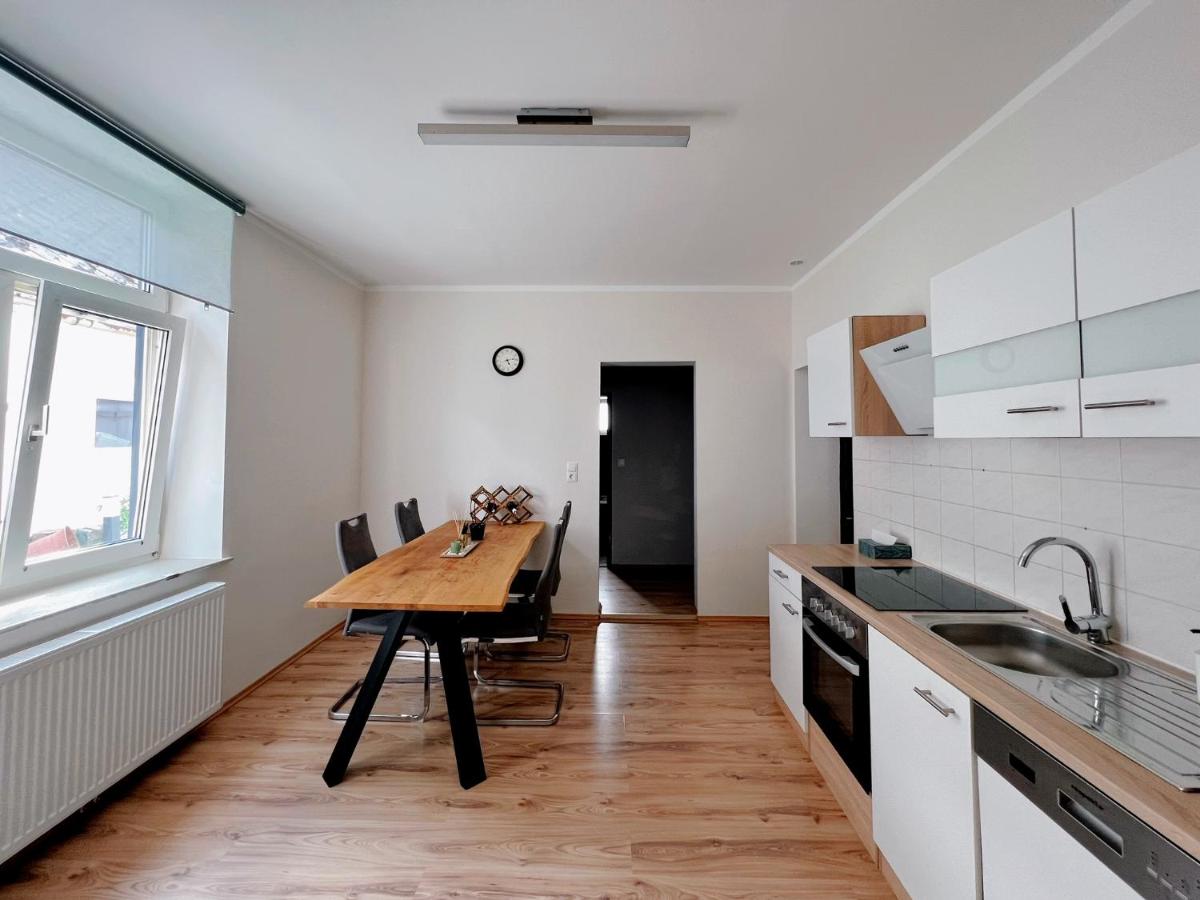 Wilson Park - Housity