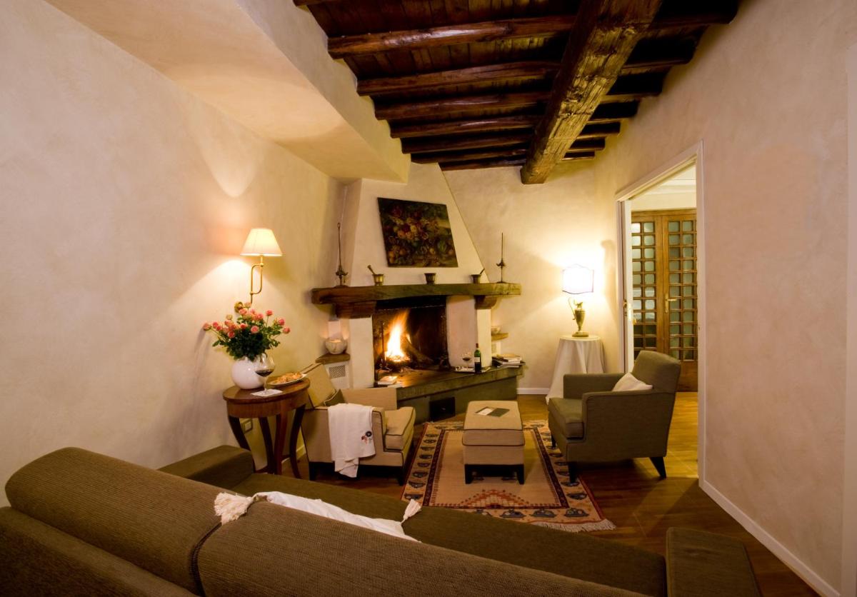 Hotel Clitunno - Housity