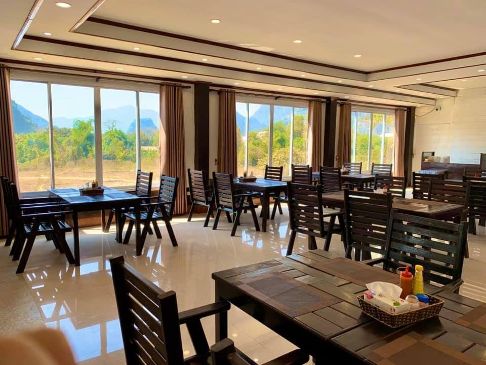 Vang Vieng Savanh Sunset View Resort - Hizvo