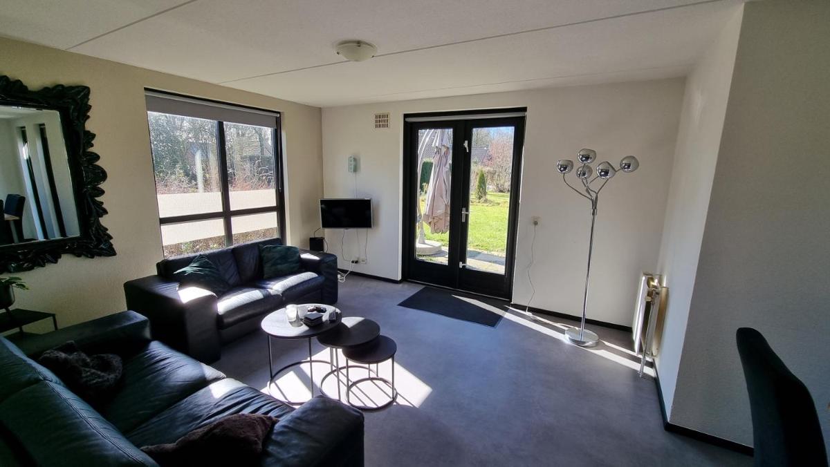 Recreatiewoning Maas en Waal 92 - Housity