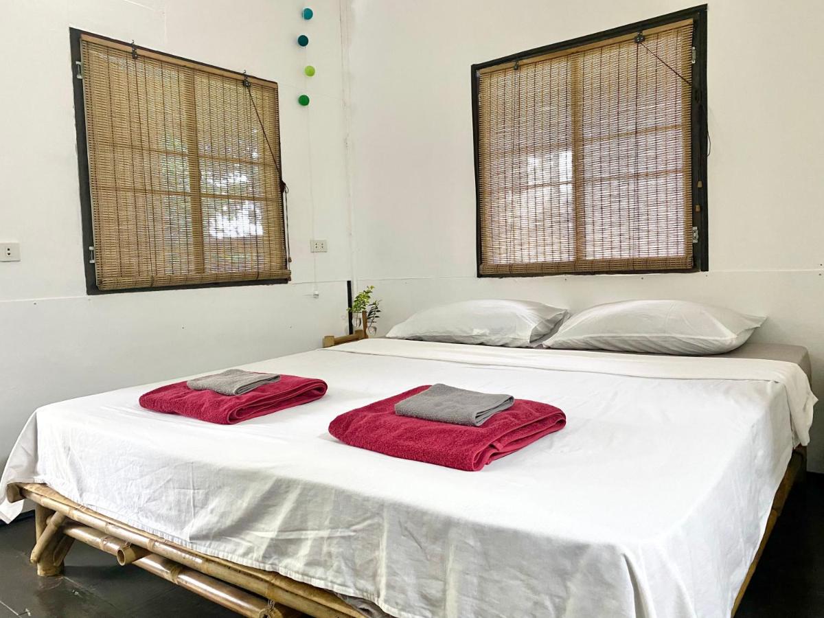 Rose Bungalows Haad Salad - Housity