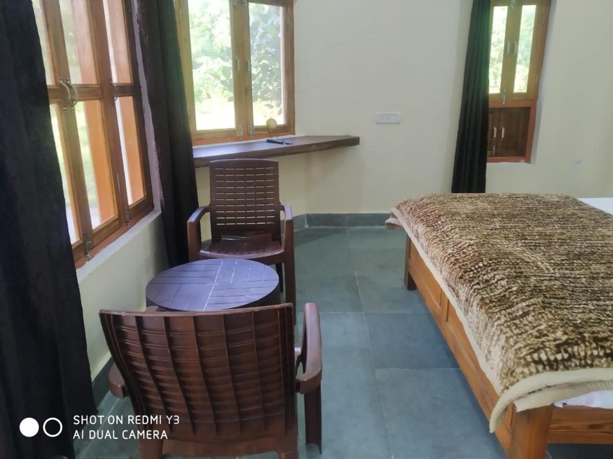Aryan Riverside Camp, Panna Tiger Reserve, Madla - Housity