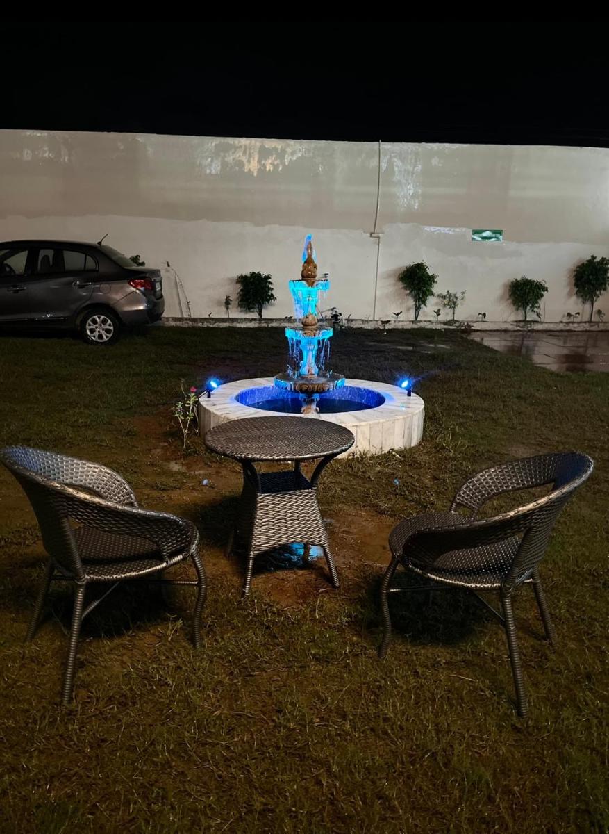 Pooja Mahal Hotel - Housity