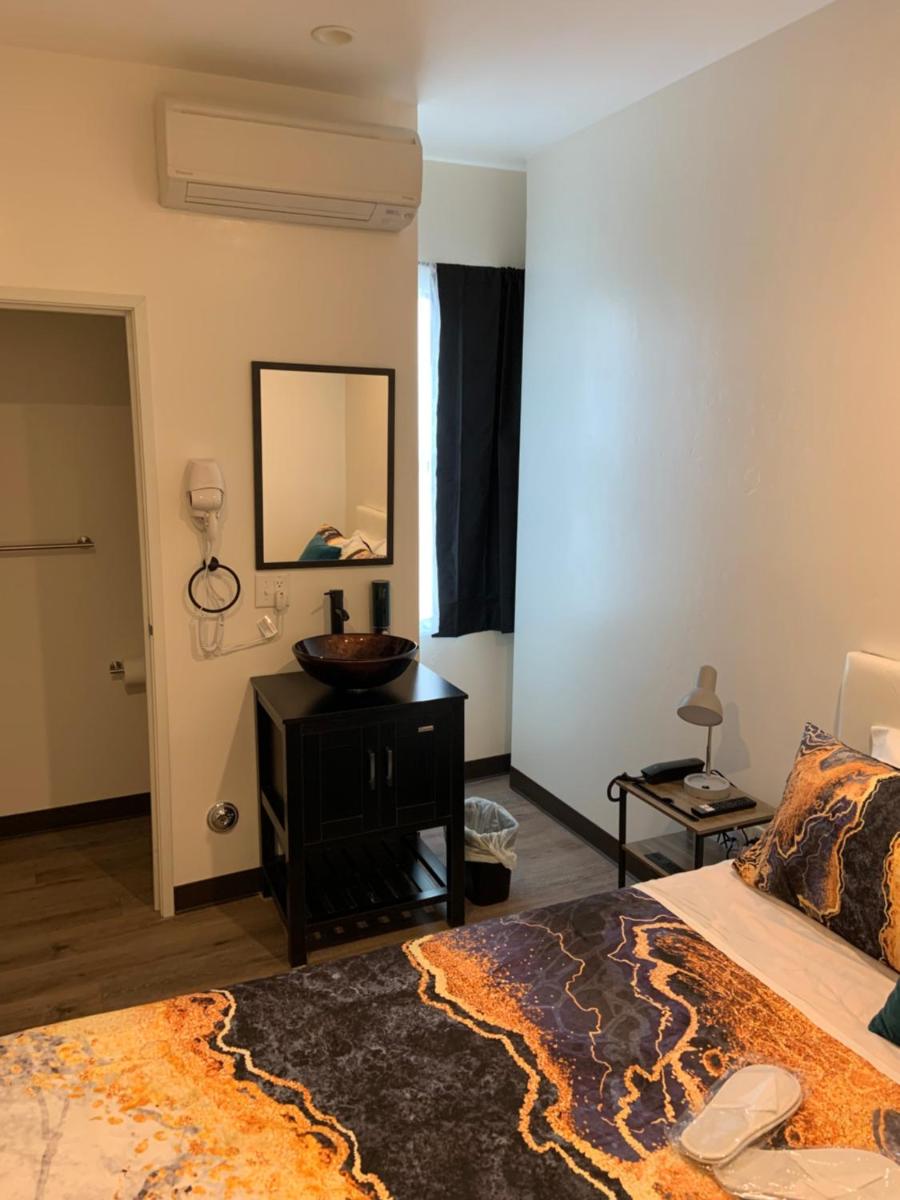 Hotel Gigi - Housity