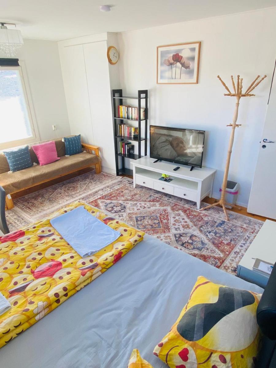 two bedrooms,dining area and bathroom with private entrance - Housity
