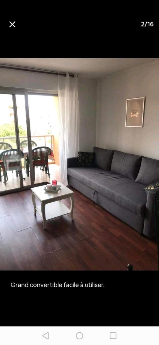 Appartement en front de mer avec parking privatif - Housity