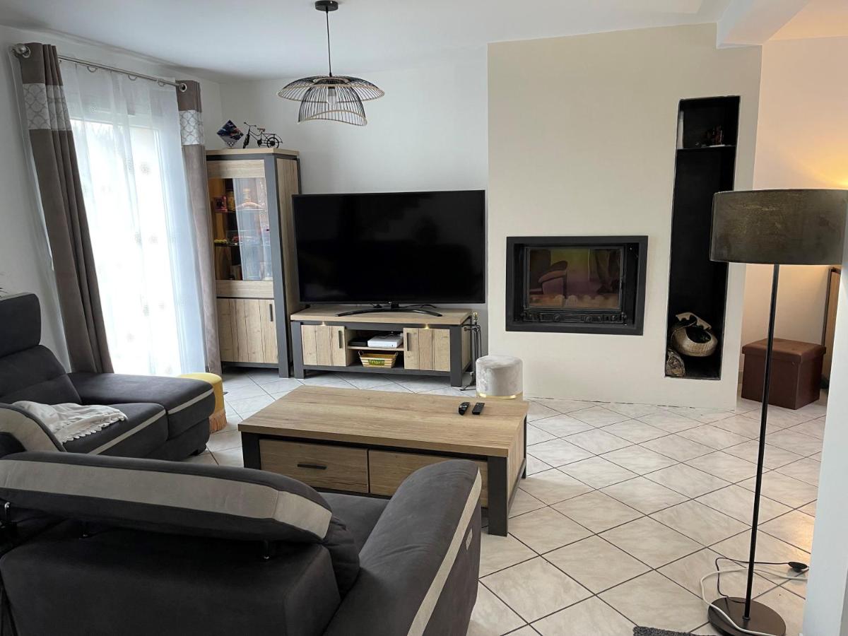 Boissy Le Chatel, Maison chaleureuse - Housity