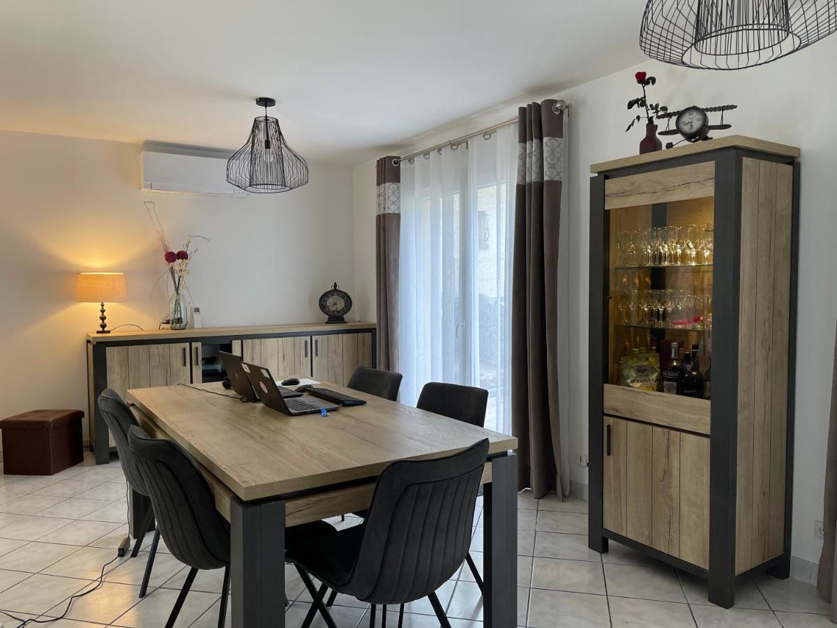 Boissy Le Chatel, Maison chaleureuse - Housity