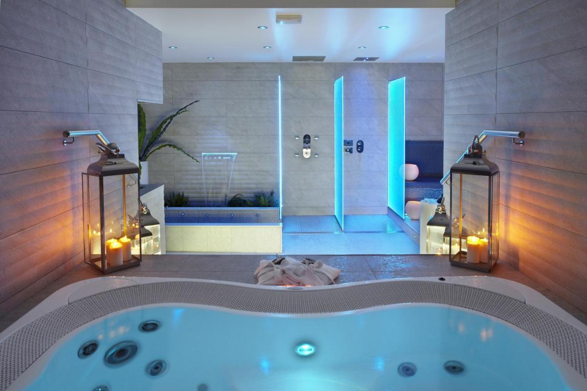 Un baño de Hotel Panorama