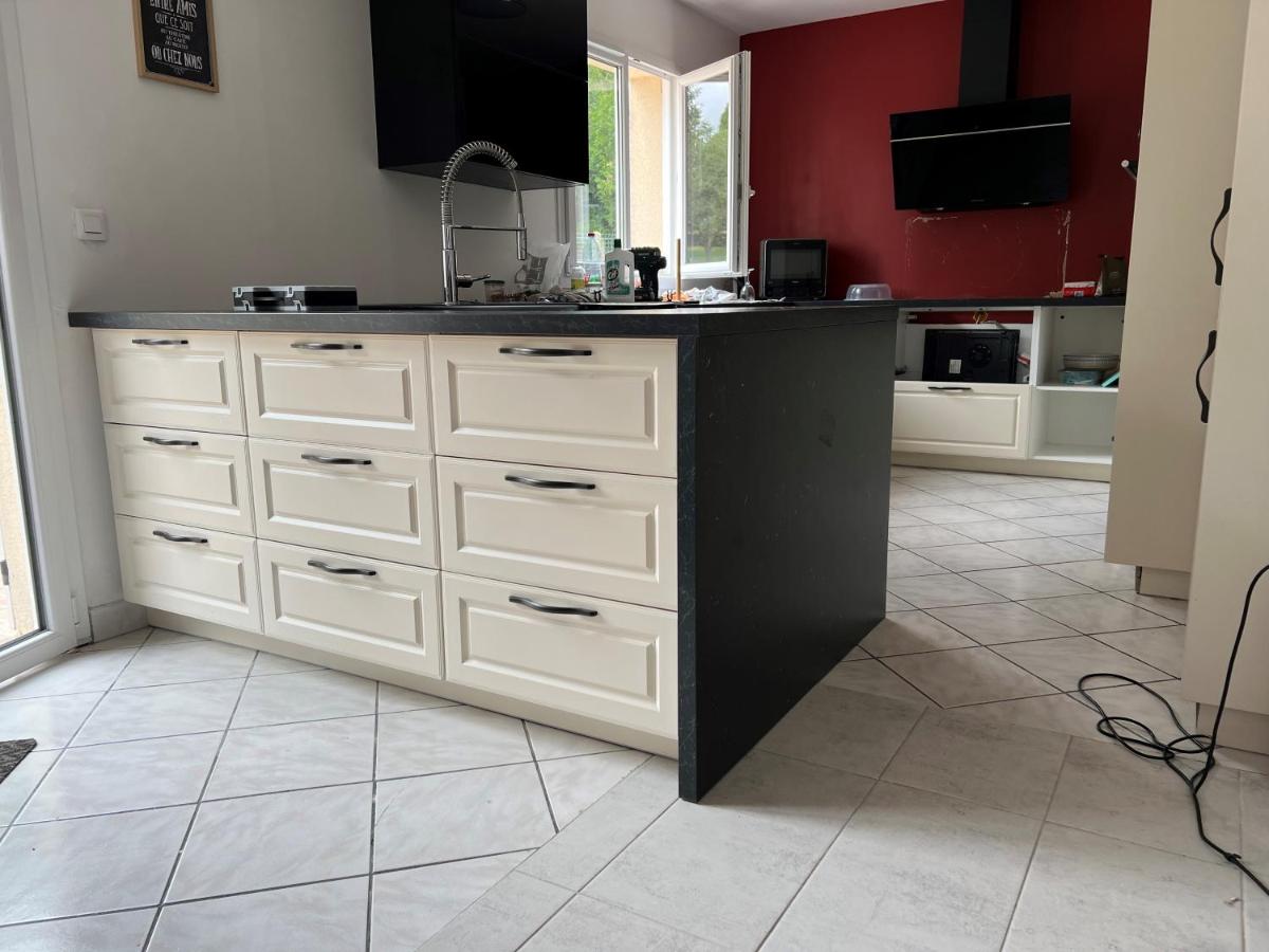 Boissy Le Chatel, Maison chaleureuse - Housity