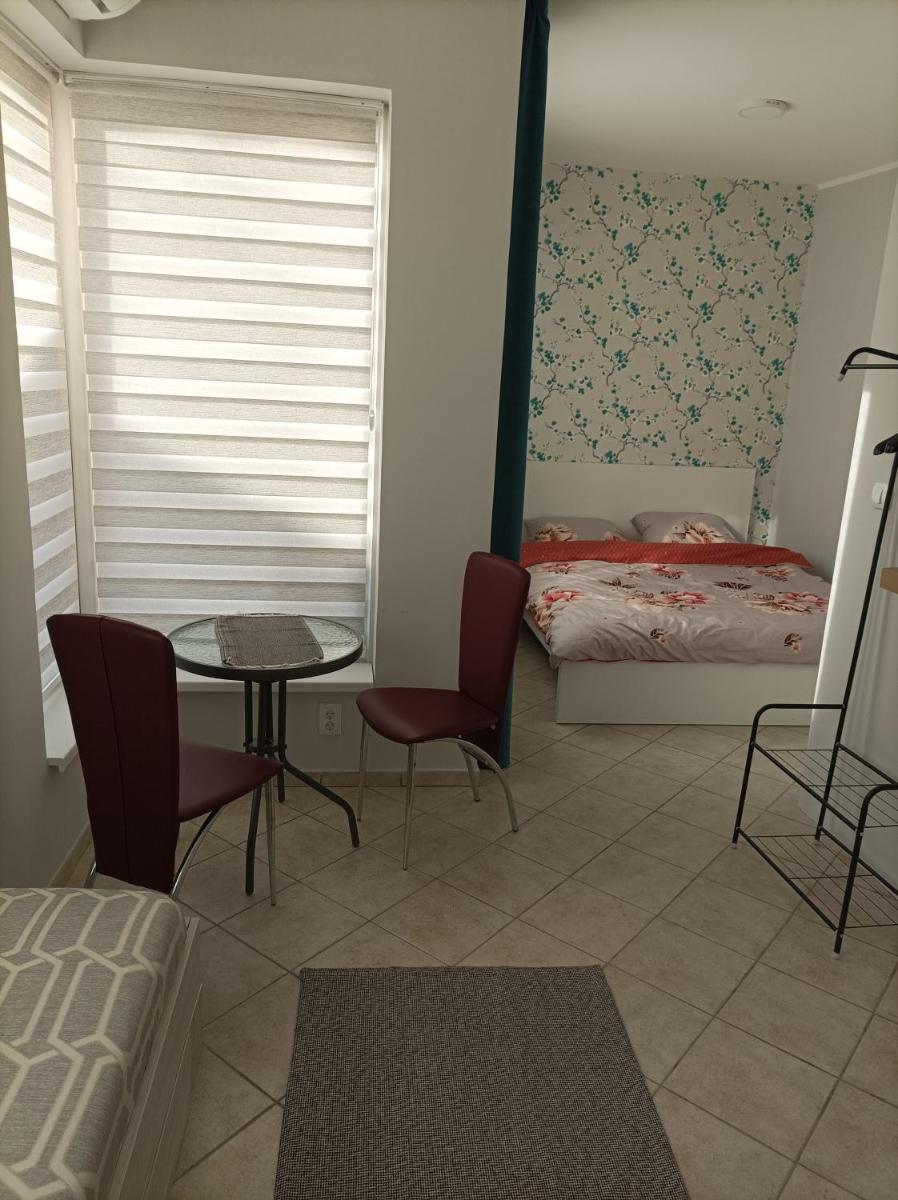 Katera - Housity