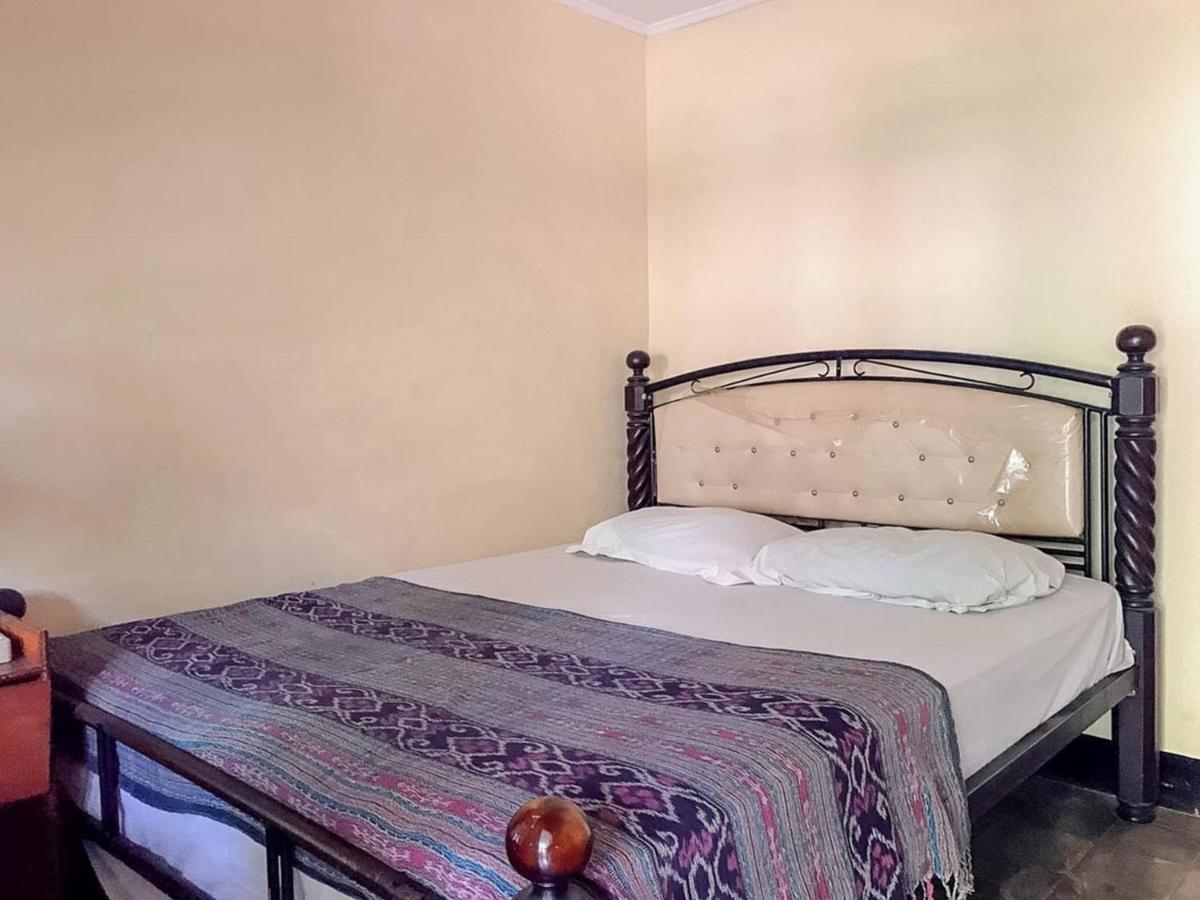 Oka Homestay Mitra RedDoorz - Housity