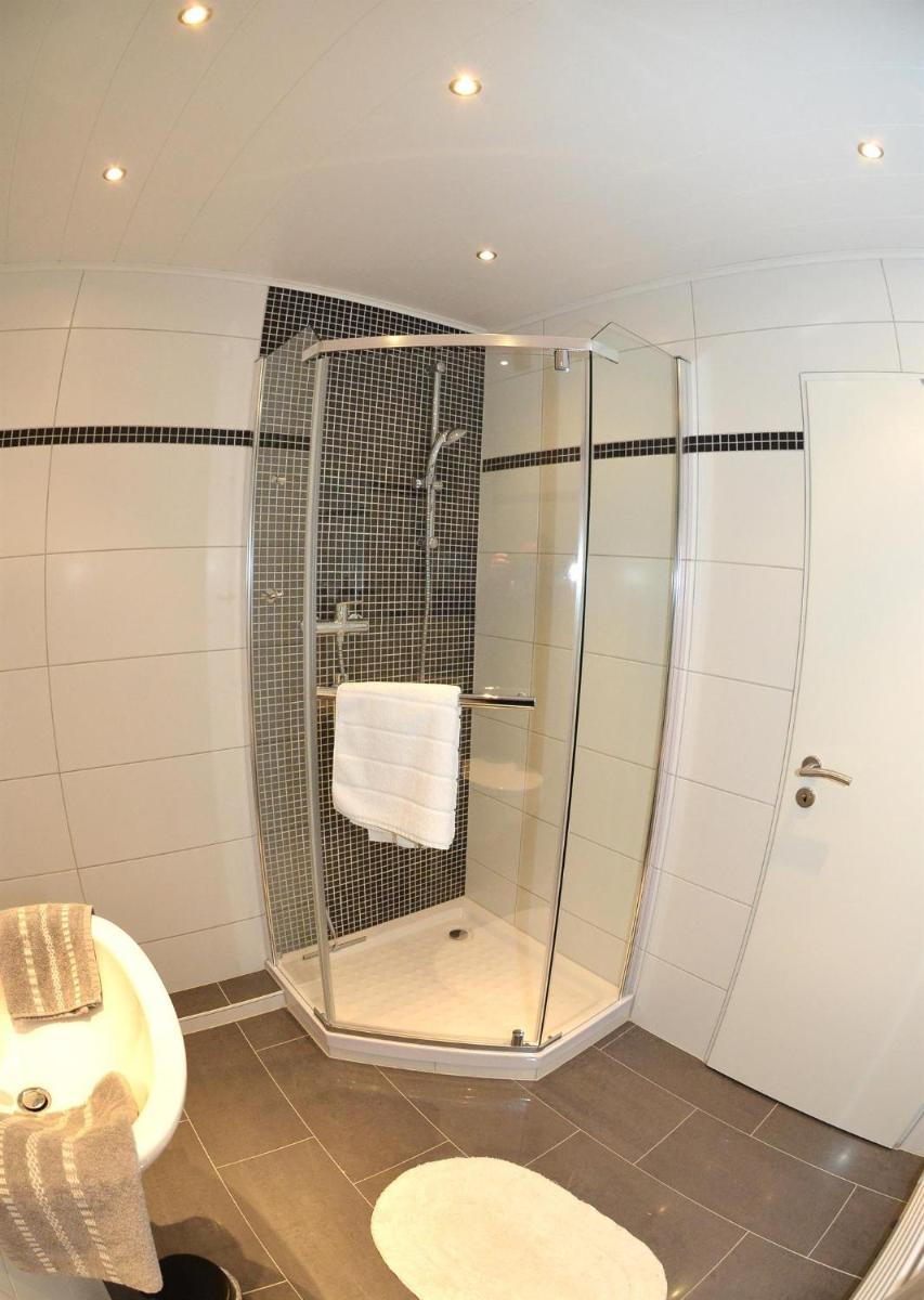 AMF Ferienwohnungen historischer Soutyhof - Housity