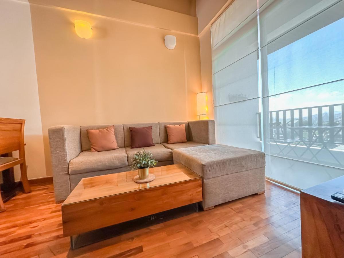 Emirates Luxury Apartments (Glen Fall Residencies) - Hizvo