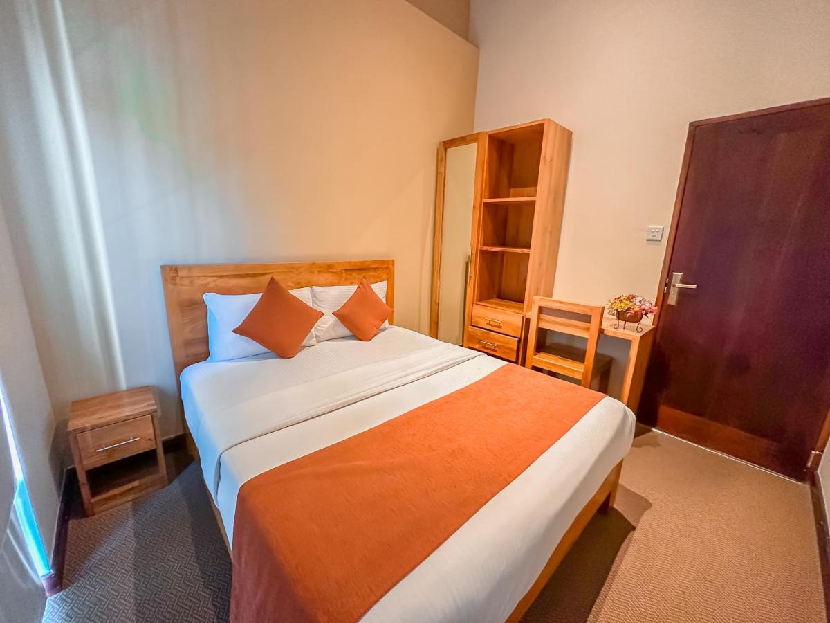 Emirates Luxury Apartments (Glen Fall Residencies) - Hizvo