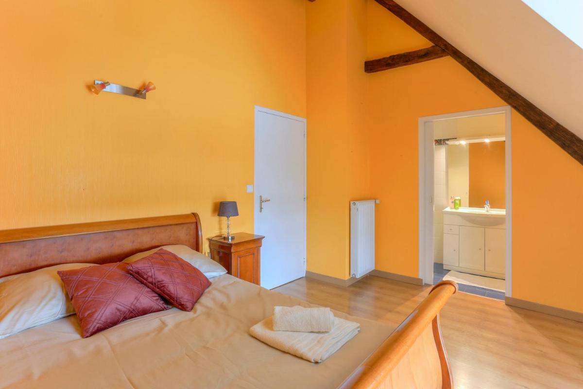 Tour des Alleux - Maison de maître pour 6 - Housity