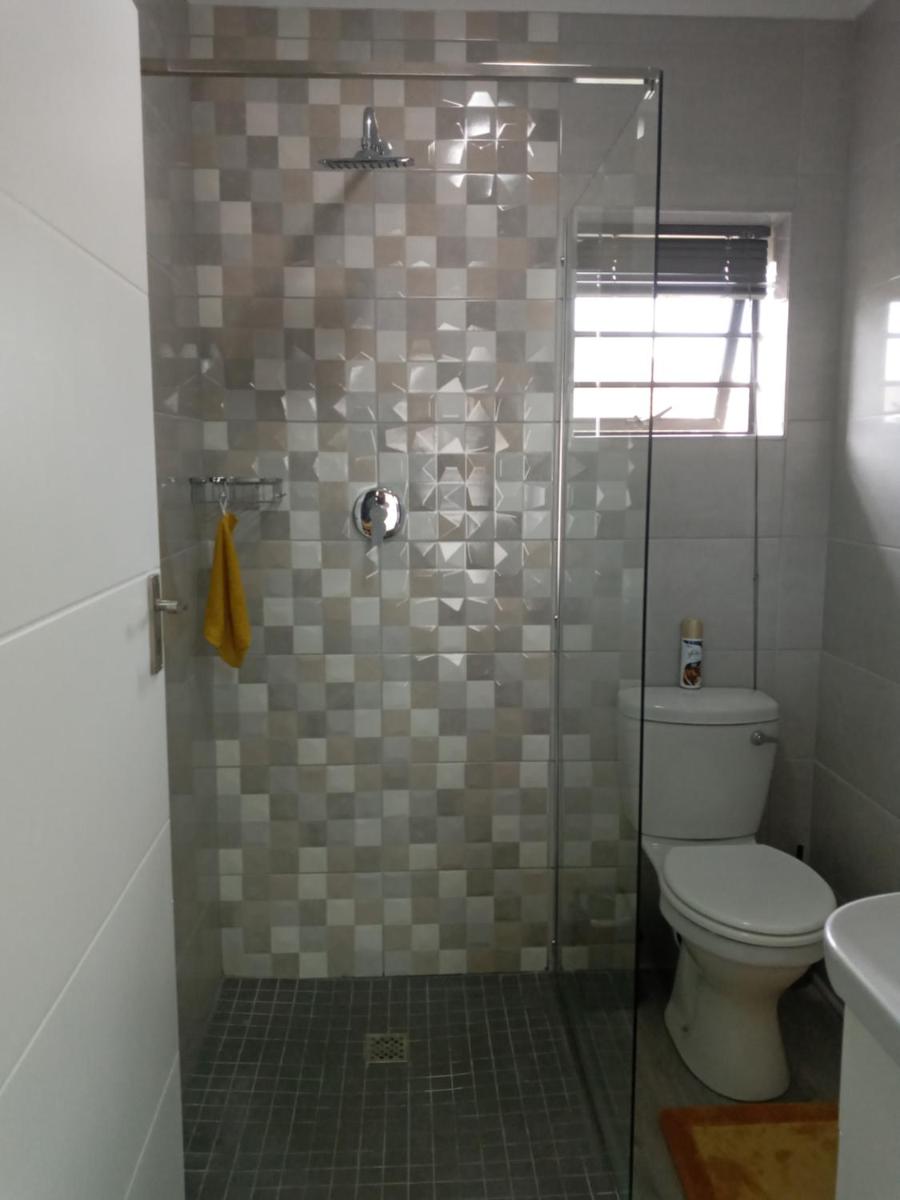 Bee Comfy - Housity