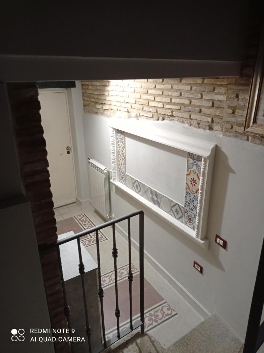 B&B Giallo Siena - Housity