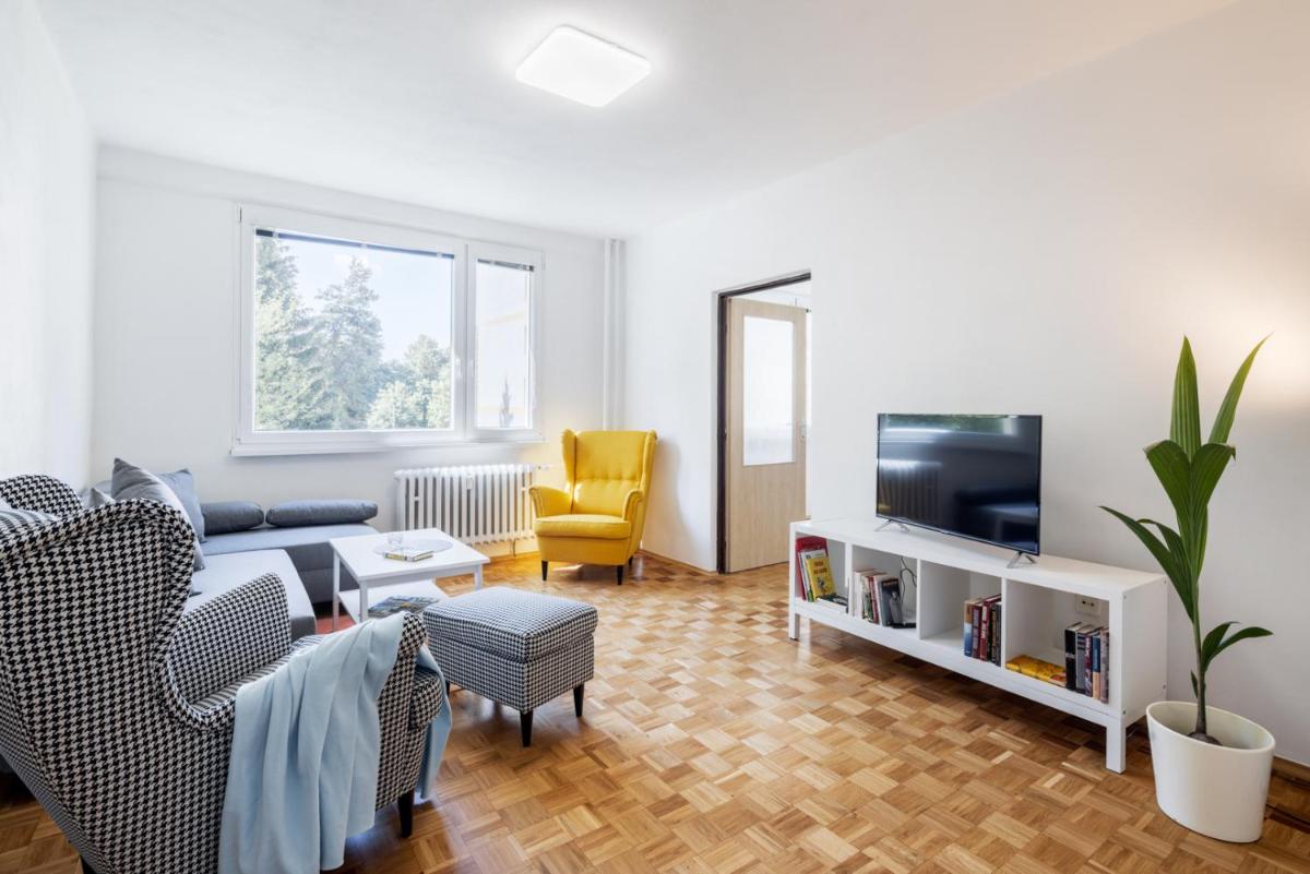 Apartman JakoDoma vlastní parkování u domu ZDARMA - Housity