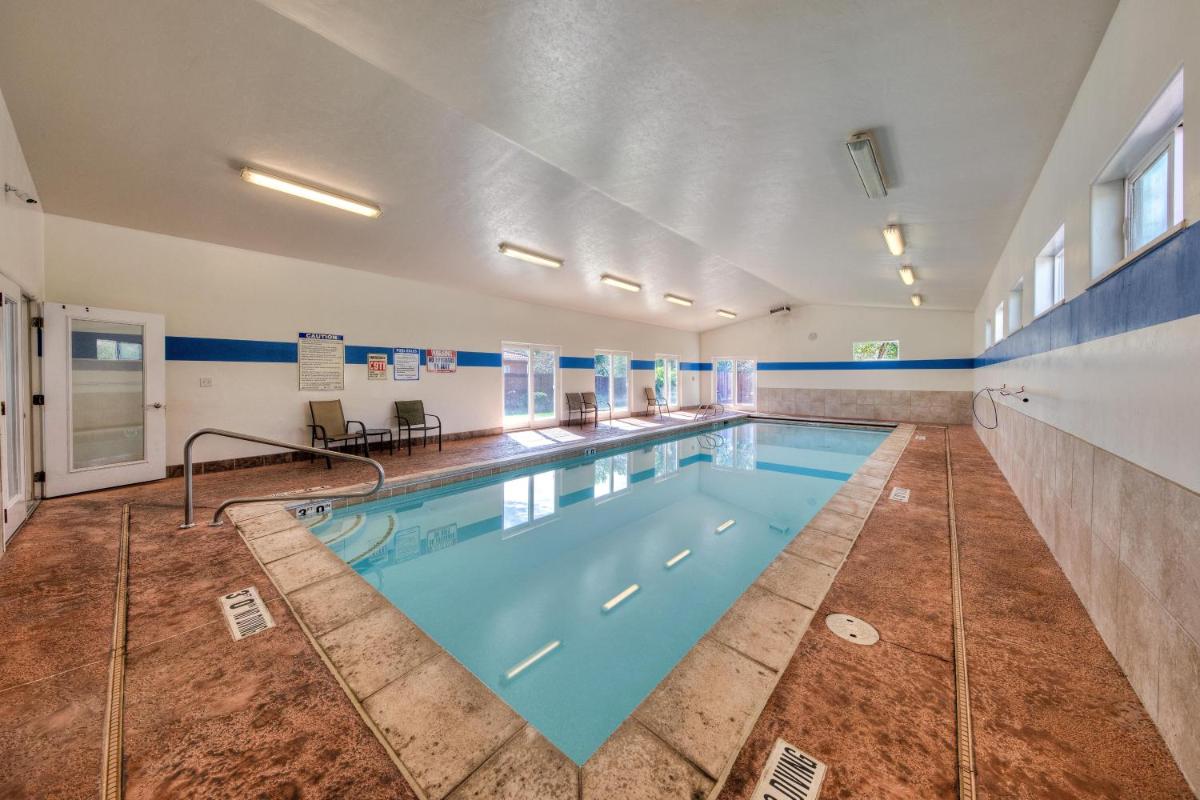 Cottonwoods 419 - Housity