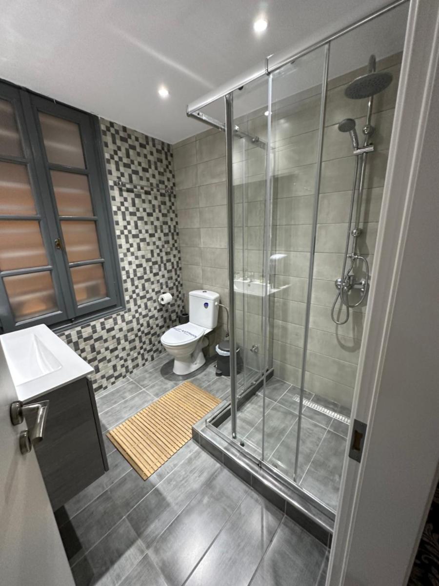 ROH Suites - Housity