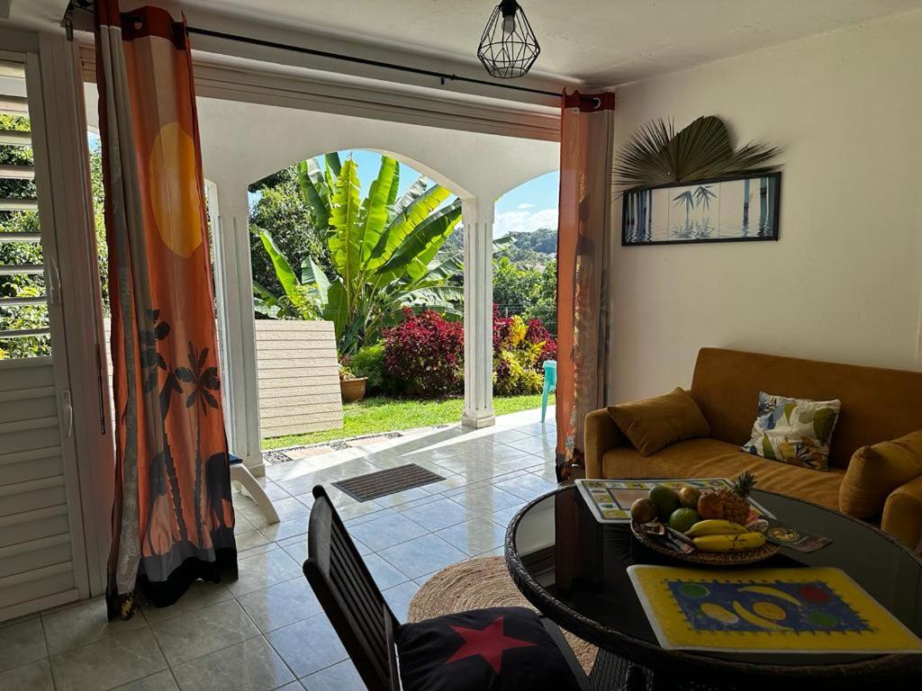 L'EXOTIK 2 - Housity