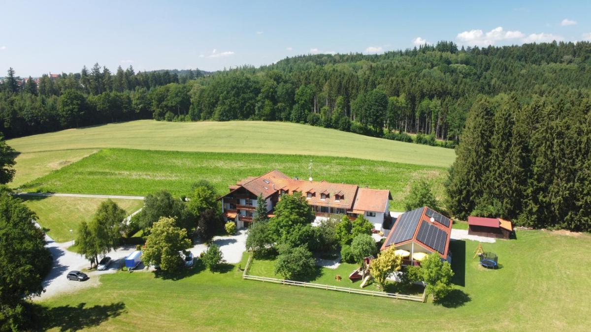 Waldpension Jägerstüberl - Housity