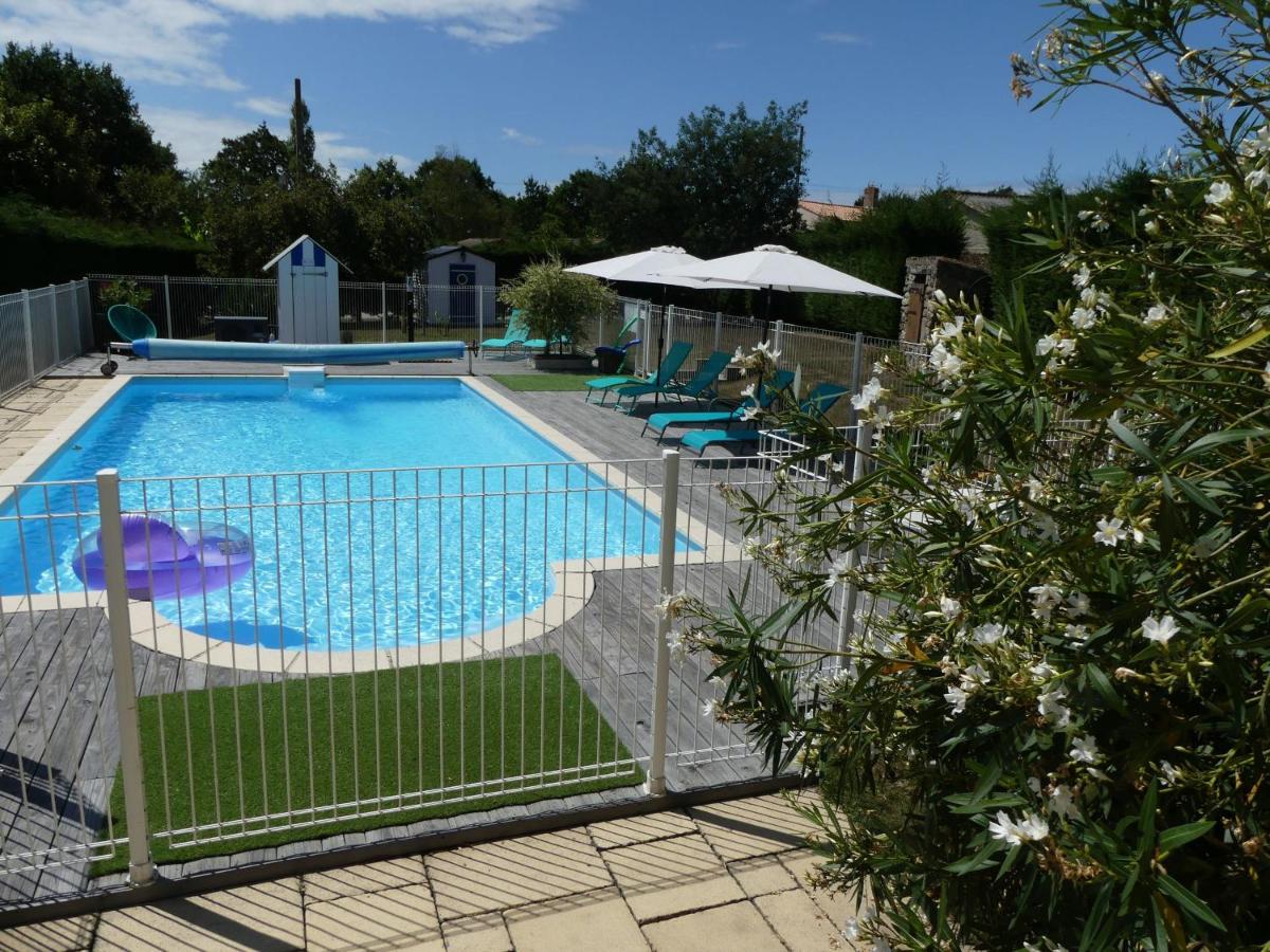 Gîte Sainte-Flaive-des-Loups, 2 pièces, 4 personnes - FR-1-426-346 - Housity